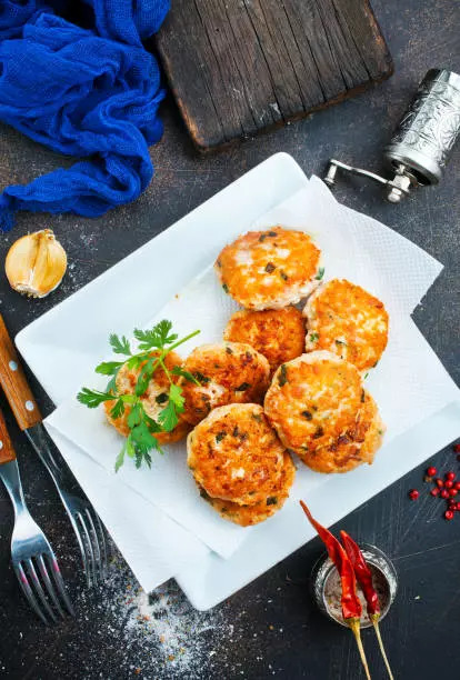 Air fried sabudana tikki