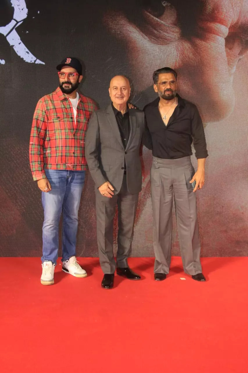 Abhishek Bachchan Anupam Kher And Suniel Shetty Were All Smiles At Gadar 2s Success Party