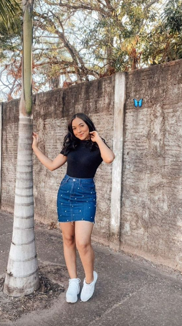 Denim Skirts: Ever-Trendy And Classic, Know Why You Should Have One In Your  Wardrobe