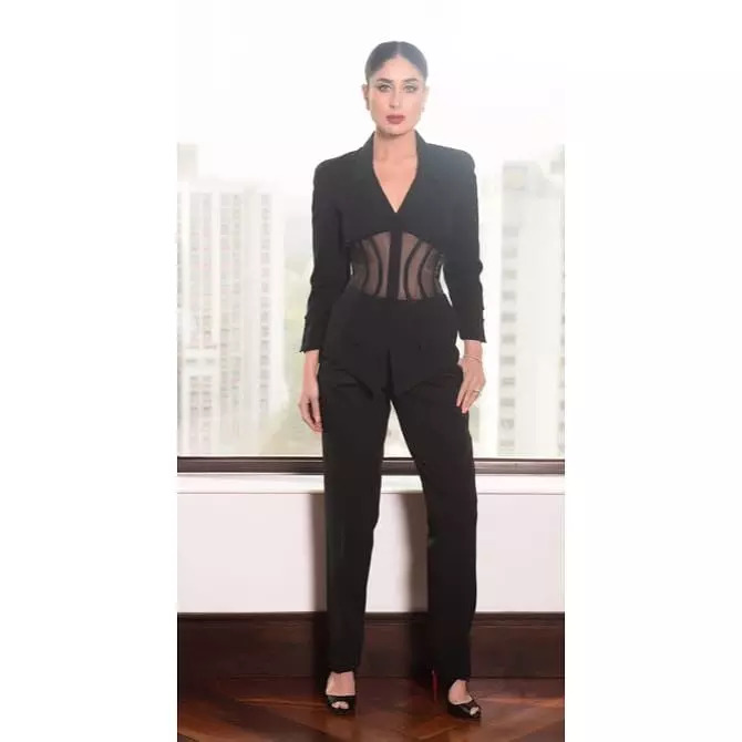 Only Kareena can make a corset blazer look so amazing 