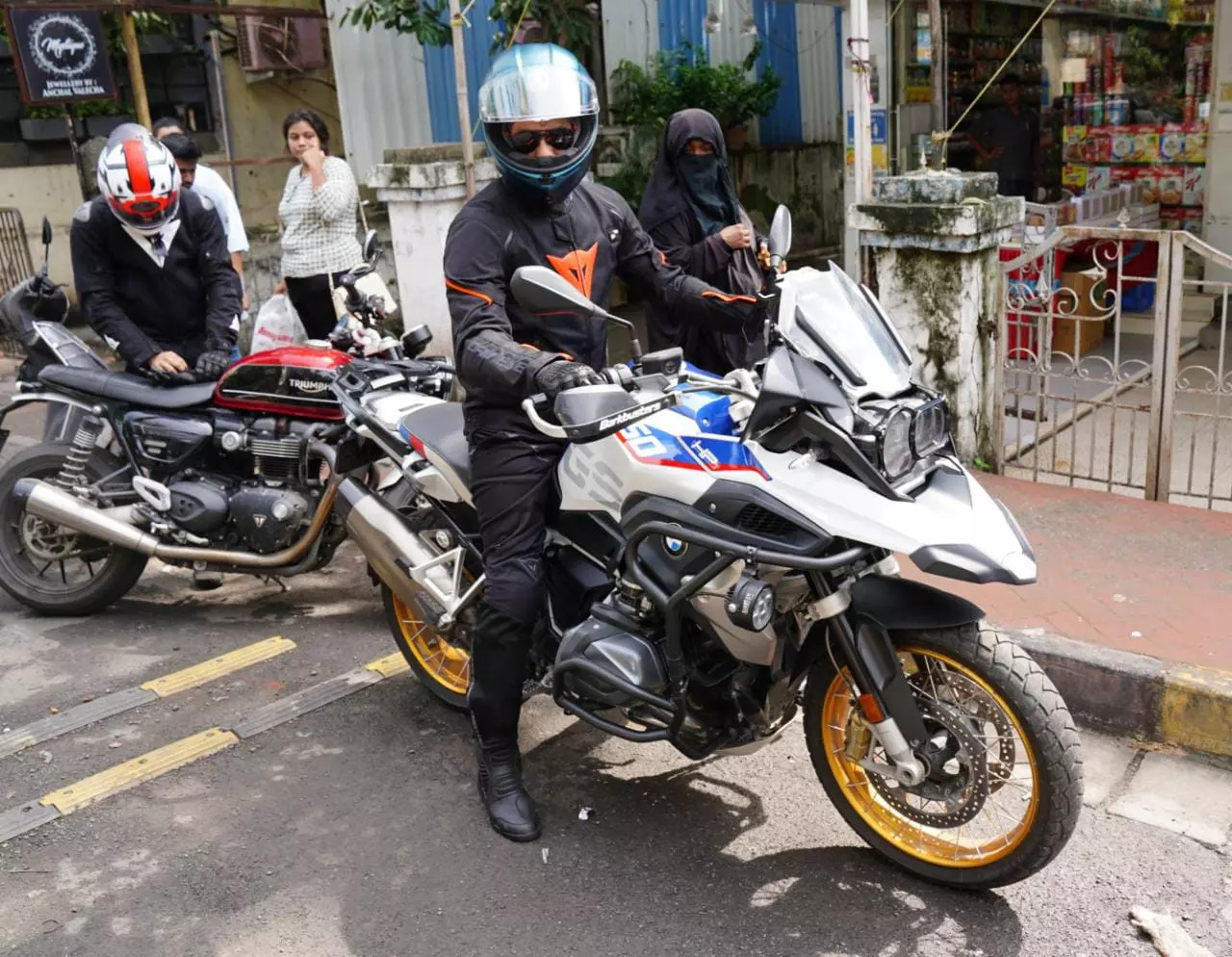 Brothers Shahid Kapoor and Ishaan Khattar were spotted on their bikes