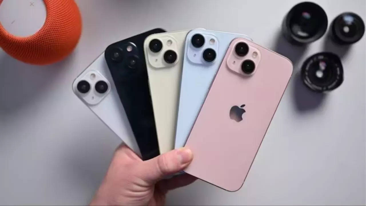 iPhone 15 Price in India: Apple iPhone 15, iPhone 15 Plus, iPhone 15 Pro,  and Pro Max variant Price Revealed; Check Specs, How to Book, Design, Price  Full List