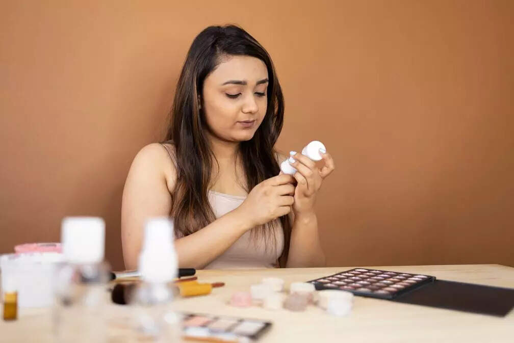 Using too many hydrating skin products can damage the skin barrier Pic Credit Freepik