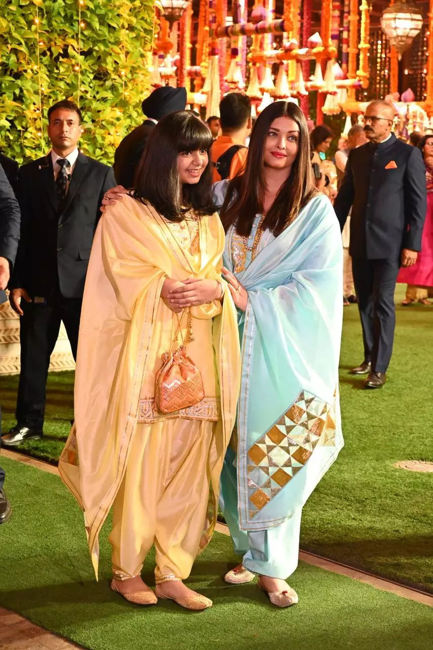 Aishwarya Rai and Aradhya