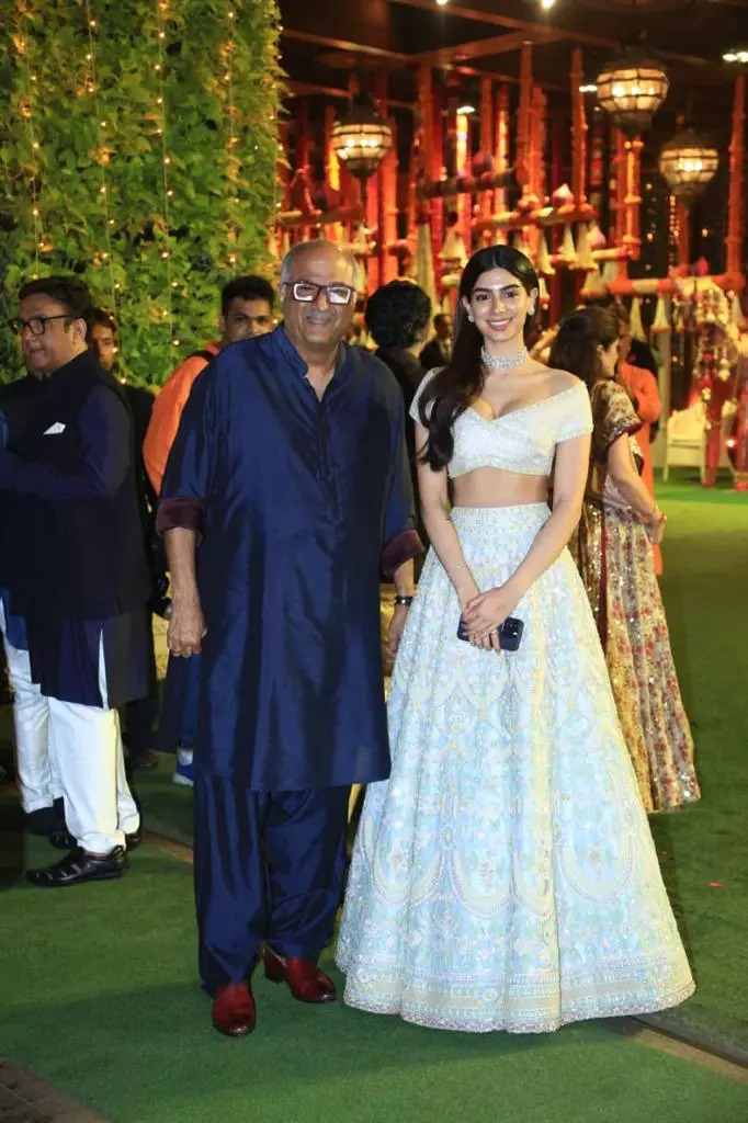 Boney Kapoor with Khushi Kapoor