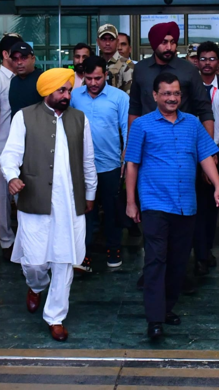  Arvind Kejriwal And Bhagwant Mann