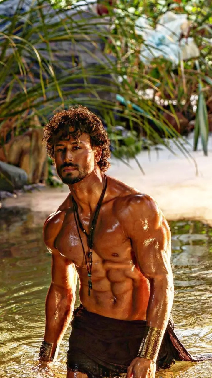 Tiger Shroff is wet and wild