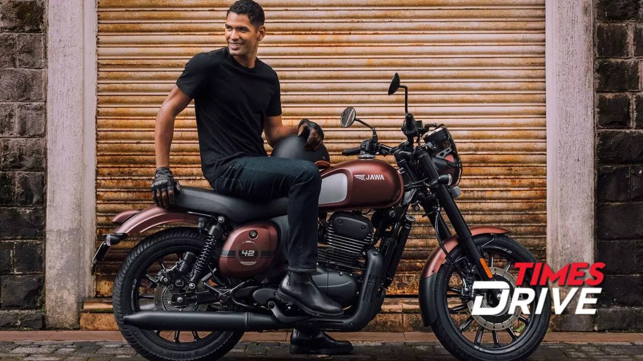 Jawa 42 Dual Tone & Yezdi Roadster Launched Price, Power, Feature And