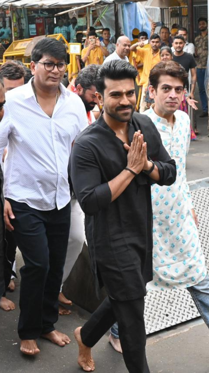 RRR Star Ram Charan Was Snapped At Siddhivinayak Temple