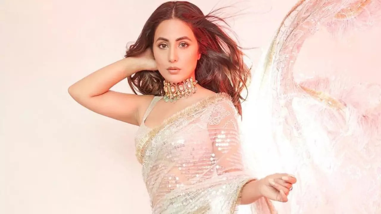 Hina Khan Knows Ethnic Wear Like No One Else