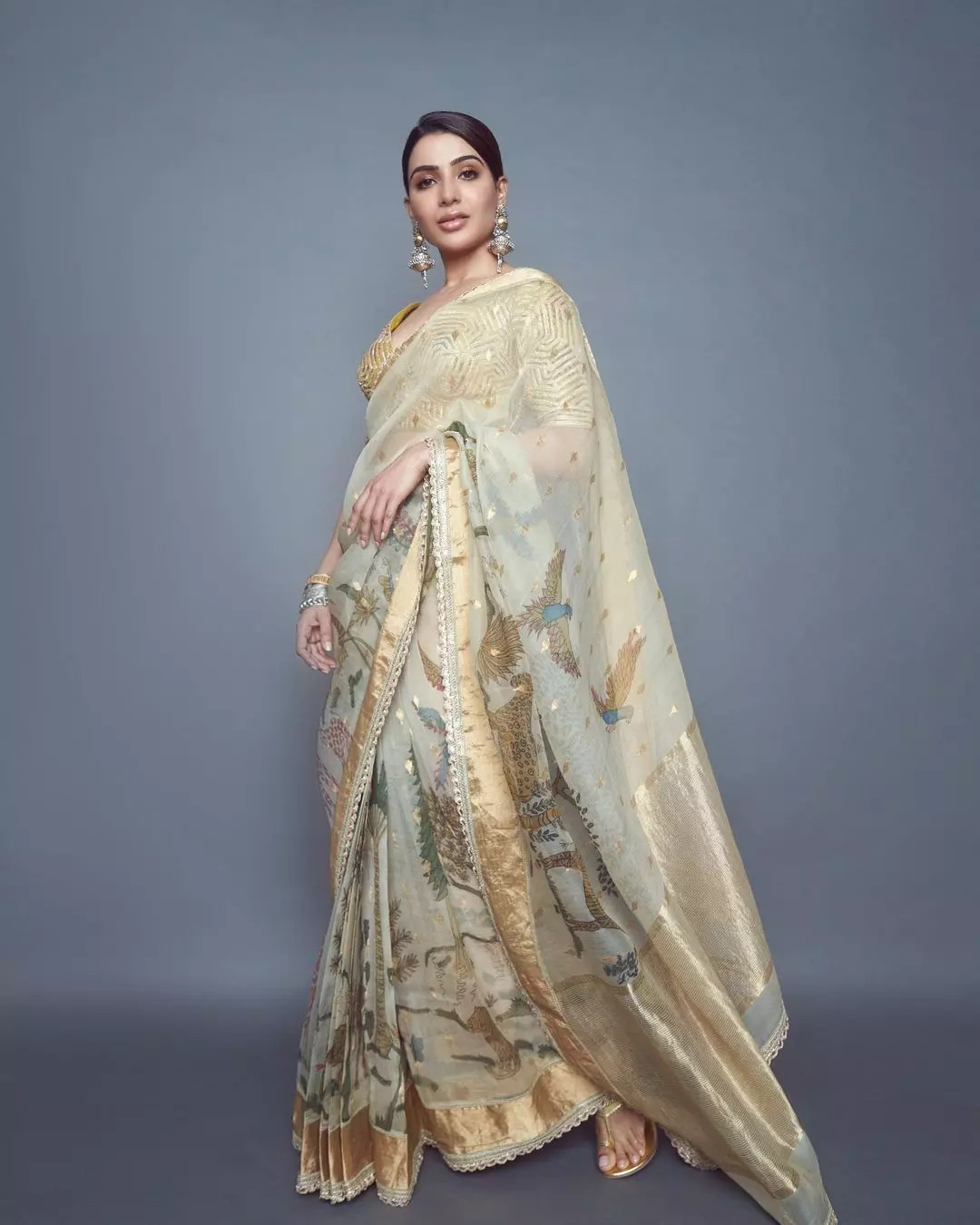 Slay the saree 