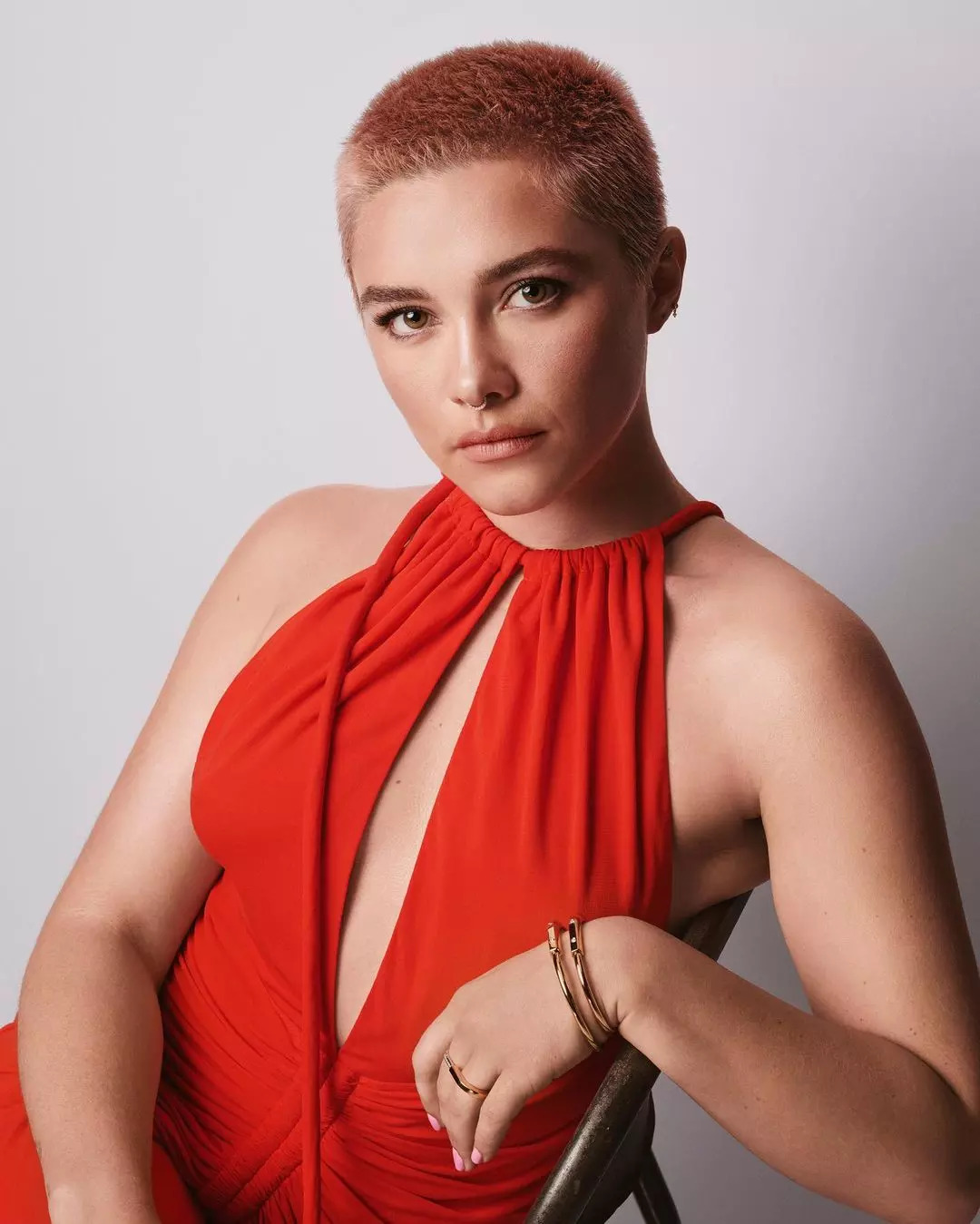 Florence Pugh is also supporting Israel on social media 