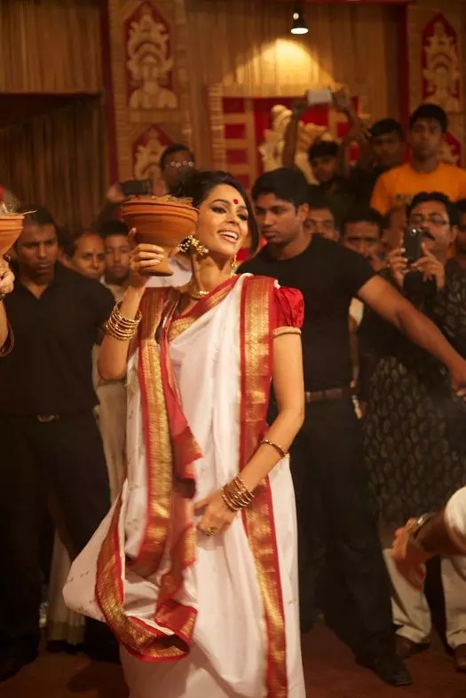 Mallika Sherawat And Her Traditional Vibe