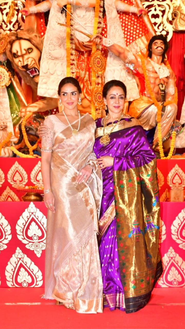 Hema Malini And Esha Deol 