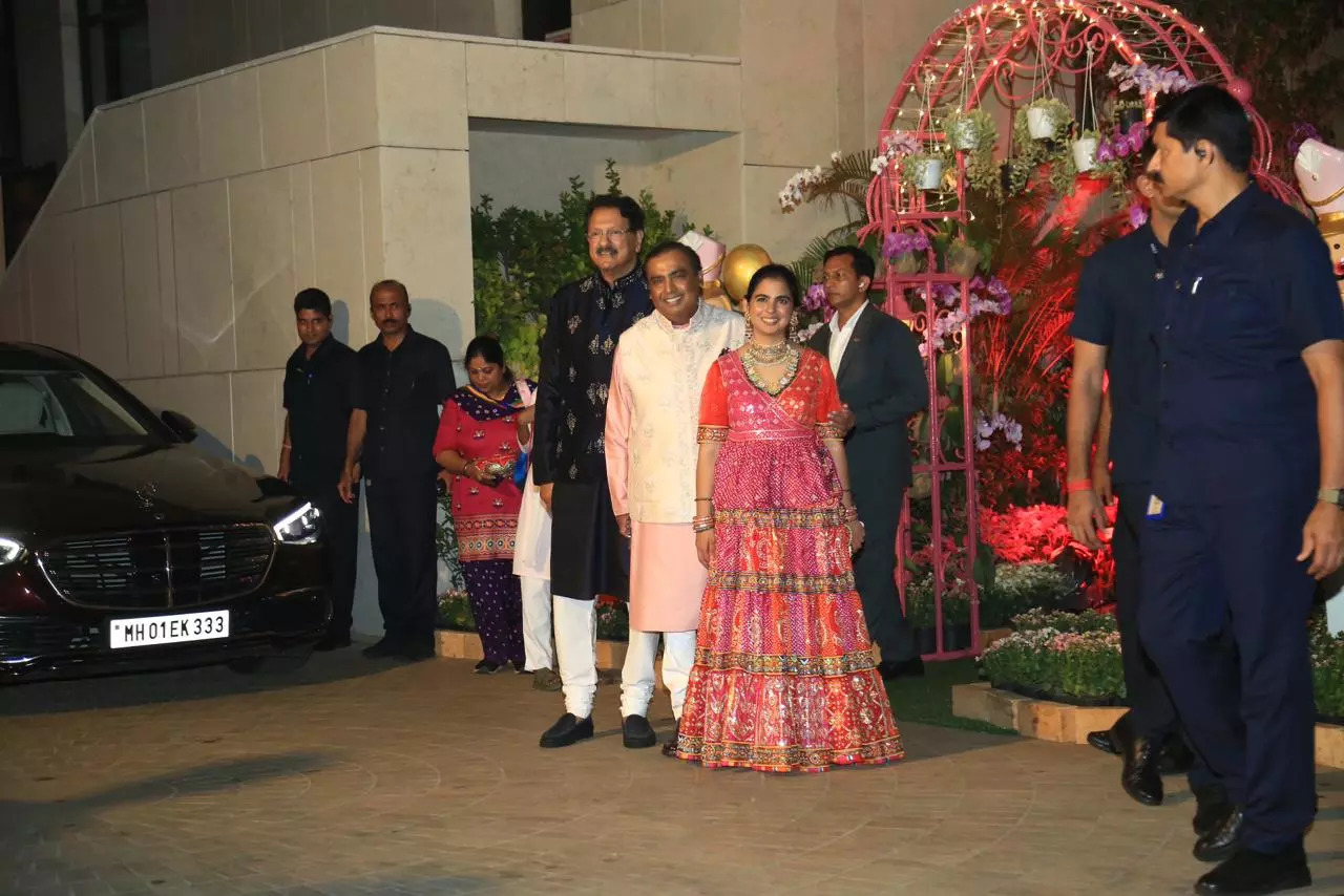 Mukesh Ambani with Isha Ambani