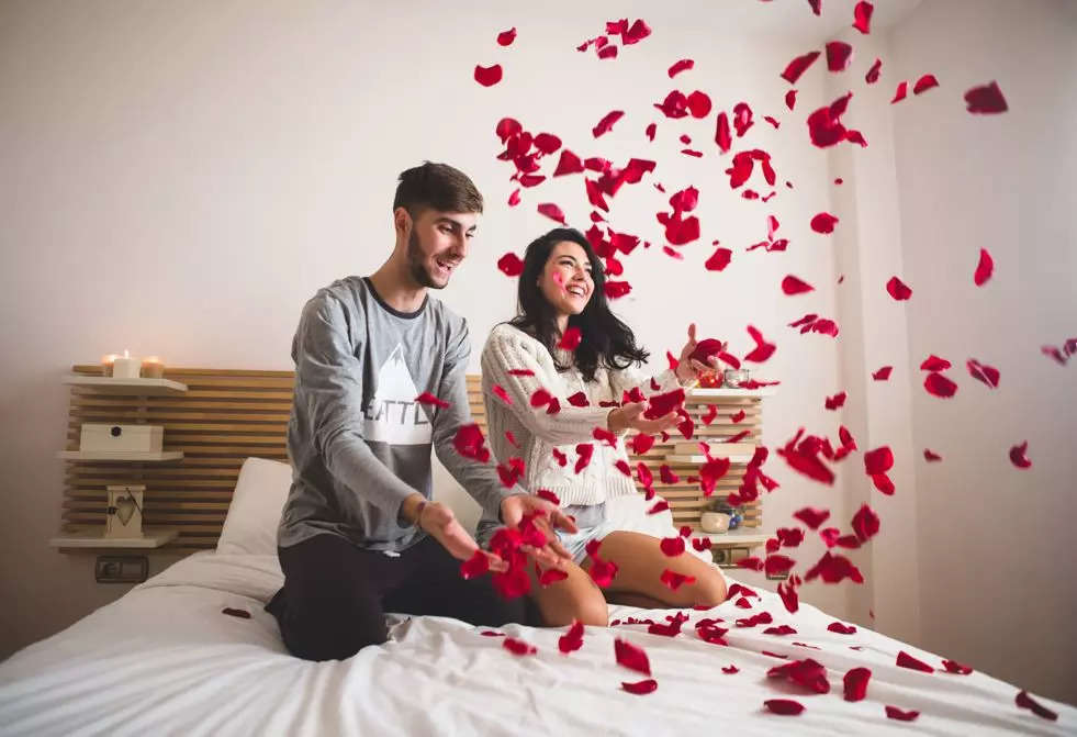 What Is Love Bombing And How To Notice Its Signs In A Relationship Love And Sex News Times Now