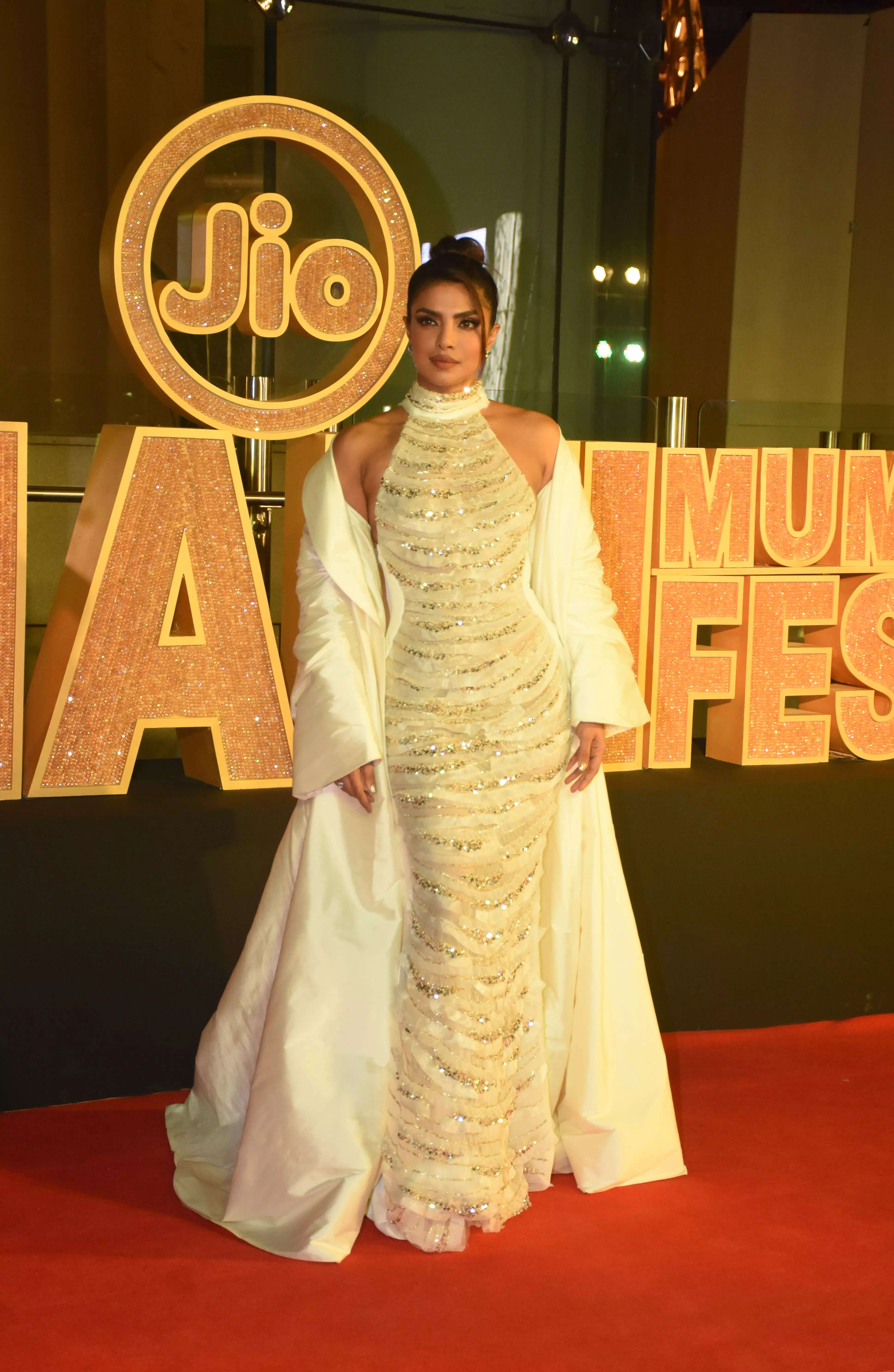 Priyanka Chopra looks stunning in white gorgeous backless gown