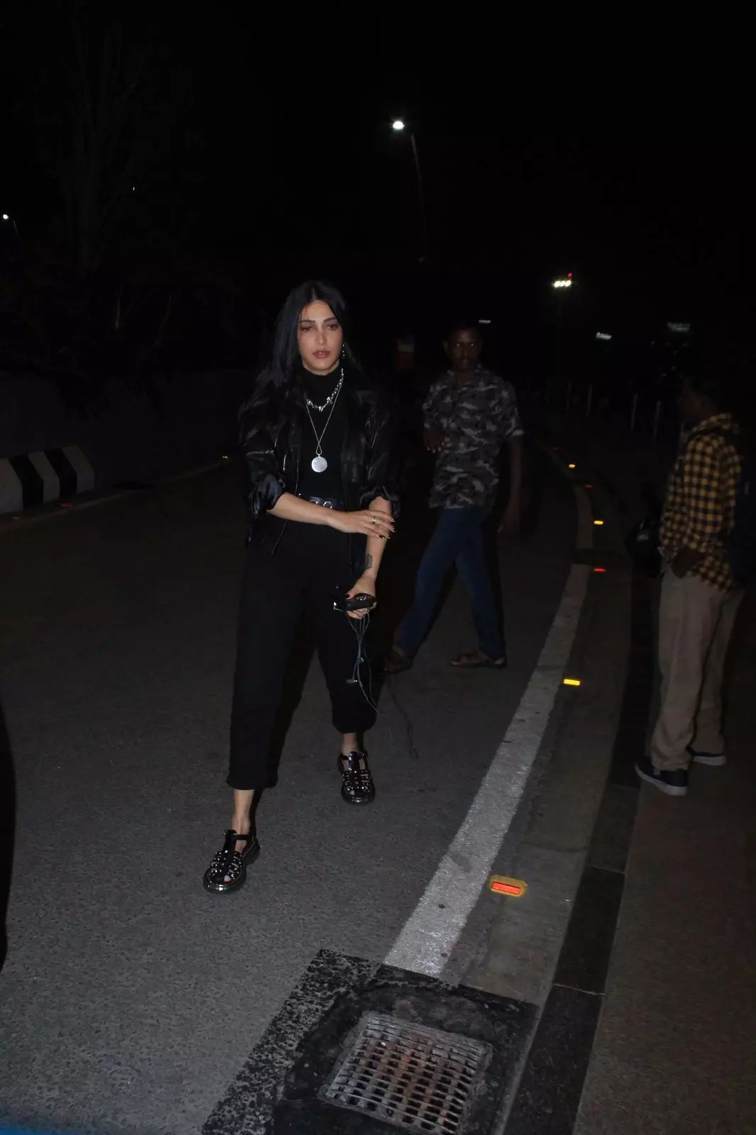 Shruti Haasan at the airport