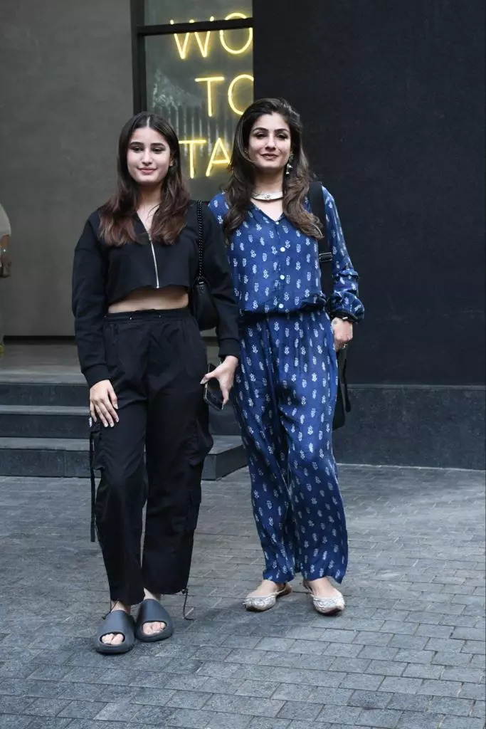 Raveena Tandon with daughter