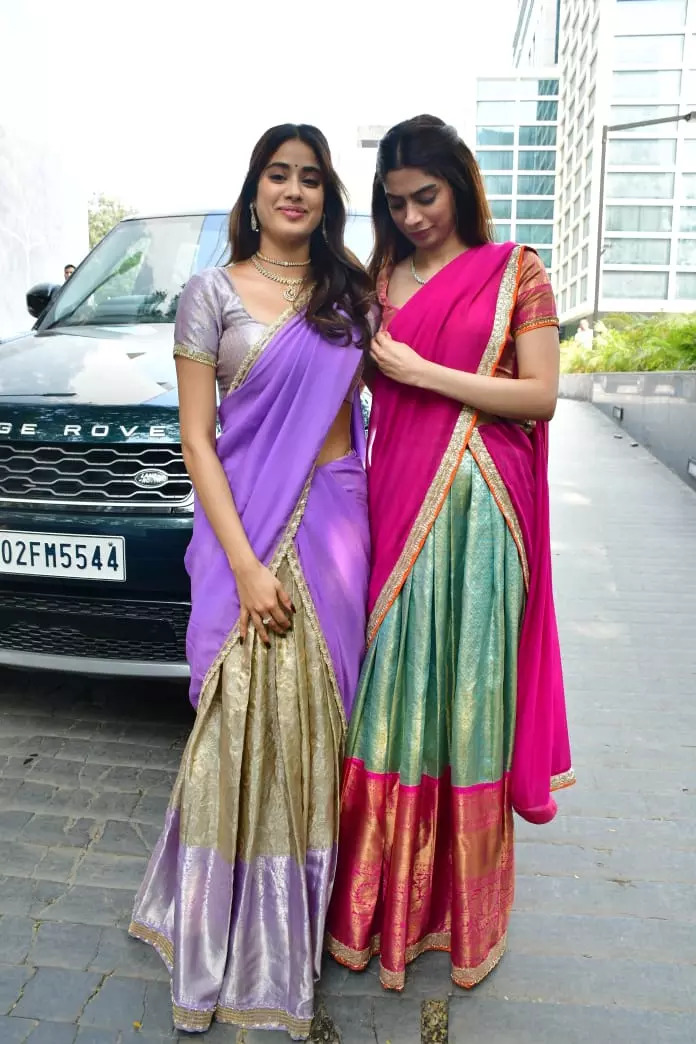 Janhvi Kapoor And Khushi Kapoor