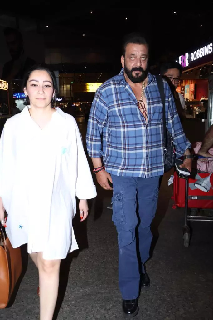 Sanjay Dutt and Priya Dutt