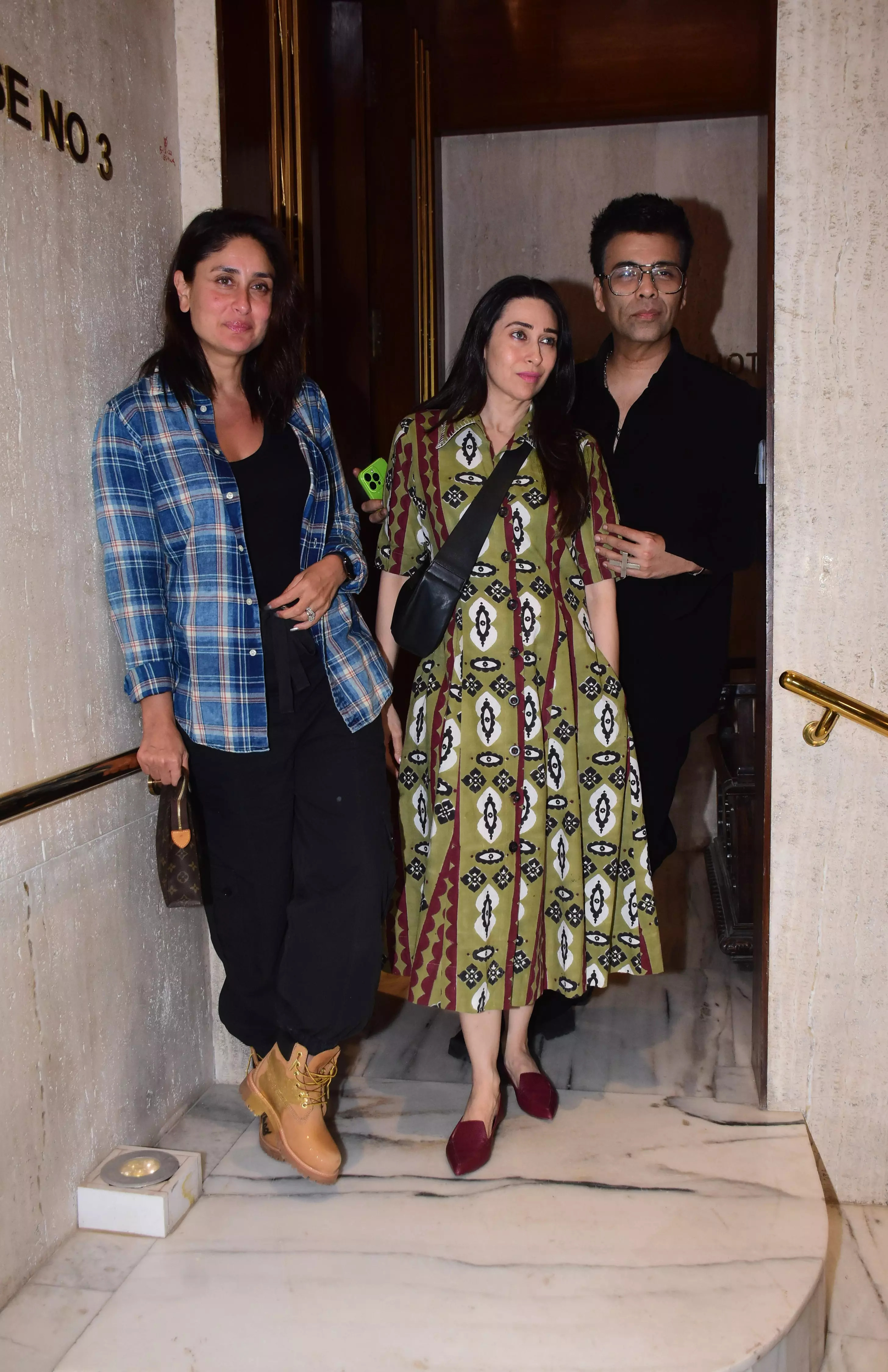 Kareena Kapoor Khan Karisma Kapoor And Karan Johar