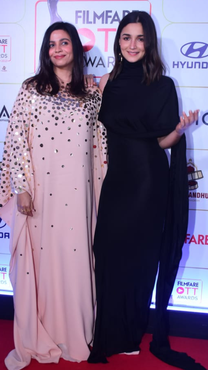 Filmfare OTT Awards 2023: Alia Bhatt, Sonam Kapoor And More Dazzle At ...