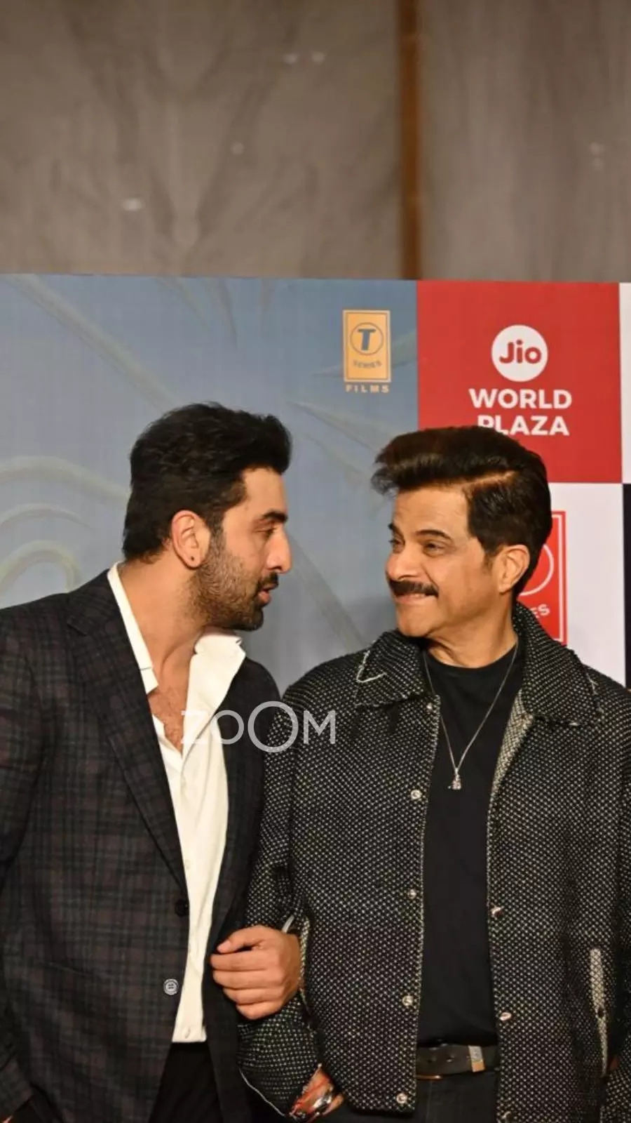 The frame says everything ft Anil Kapoor Ranbir Kapoor