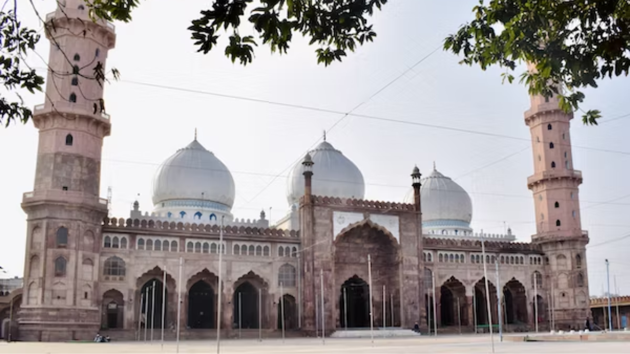 Taj-ul-Masajid Bhopal Madhya Pradesh 