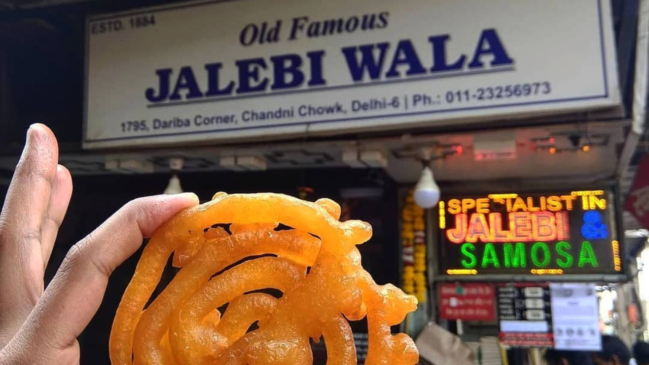 Old Famous Jalebi Wala 