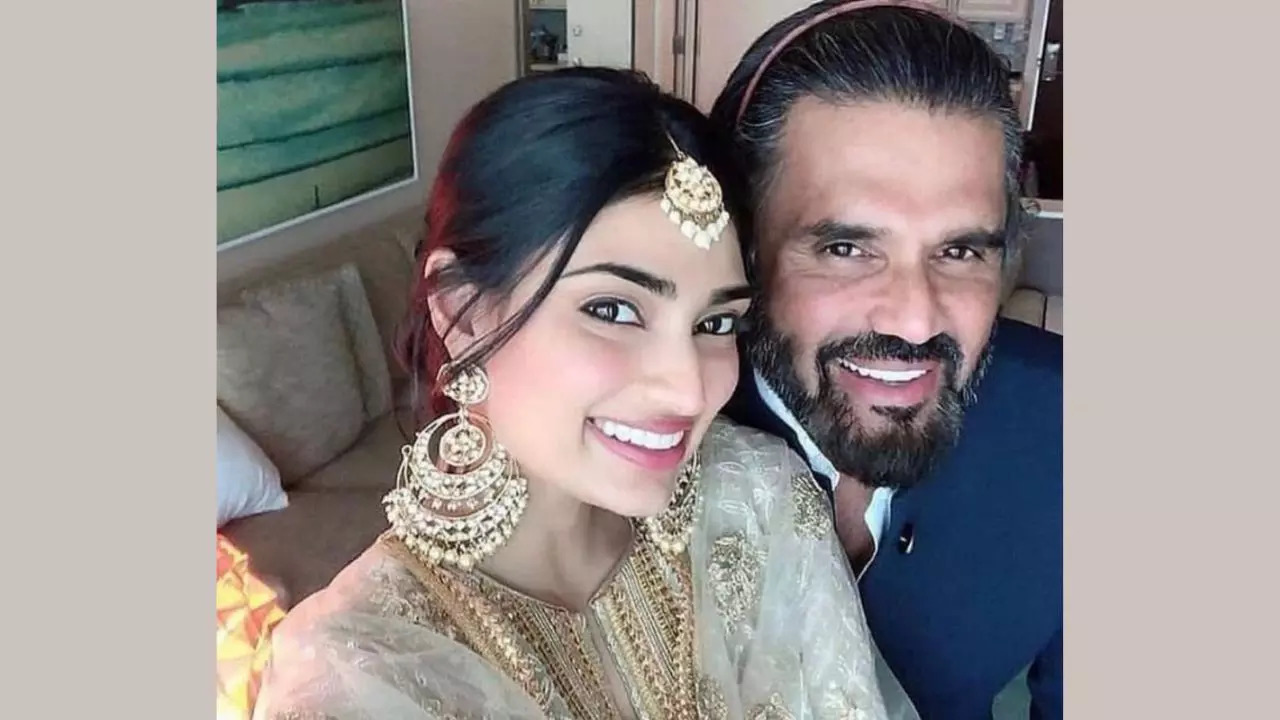 Suniel Shetty and Athiya Shetty