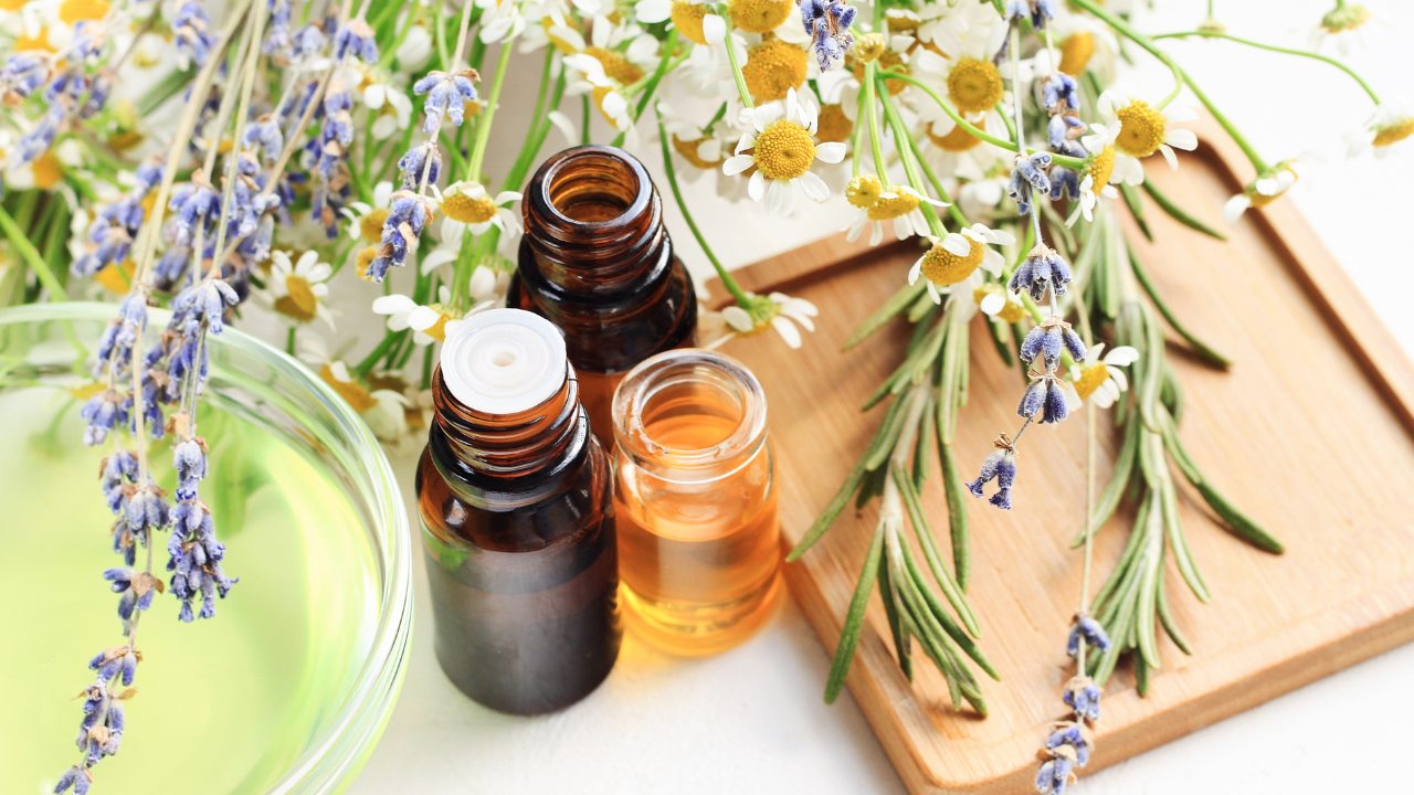 7 Essential Oils For Aromatherapy And Soft, Clear Skin