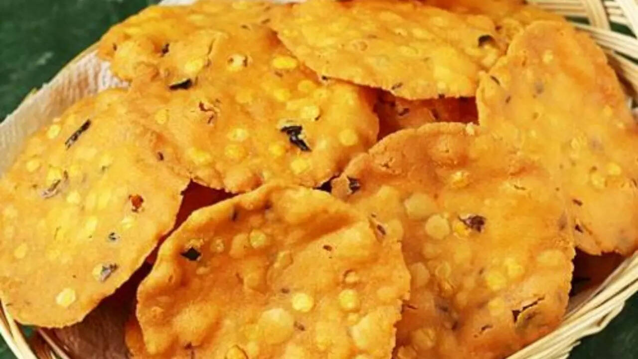 సంక్రాంతికి బియ్యపు పిండితో అతి సులువుగా చేసుకునే 5 రకాల పిండి వంటలు..5