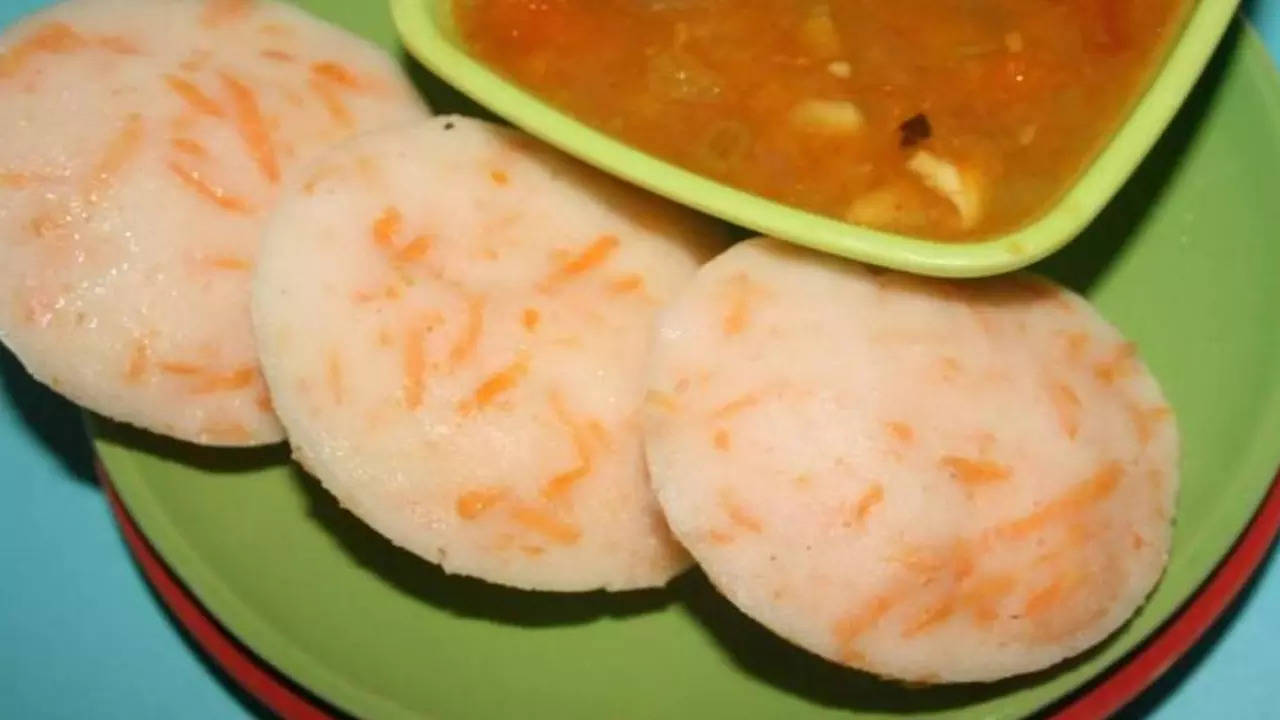 orange colour idli