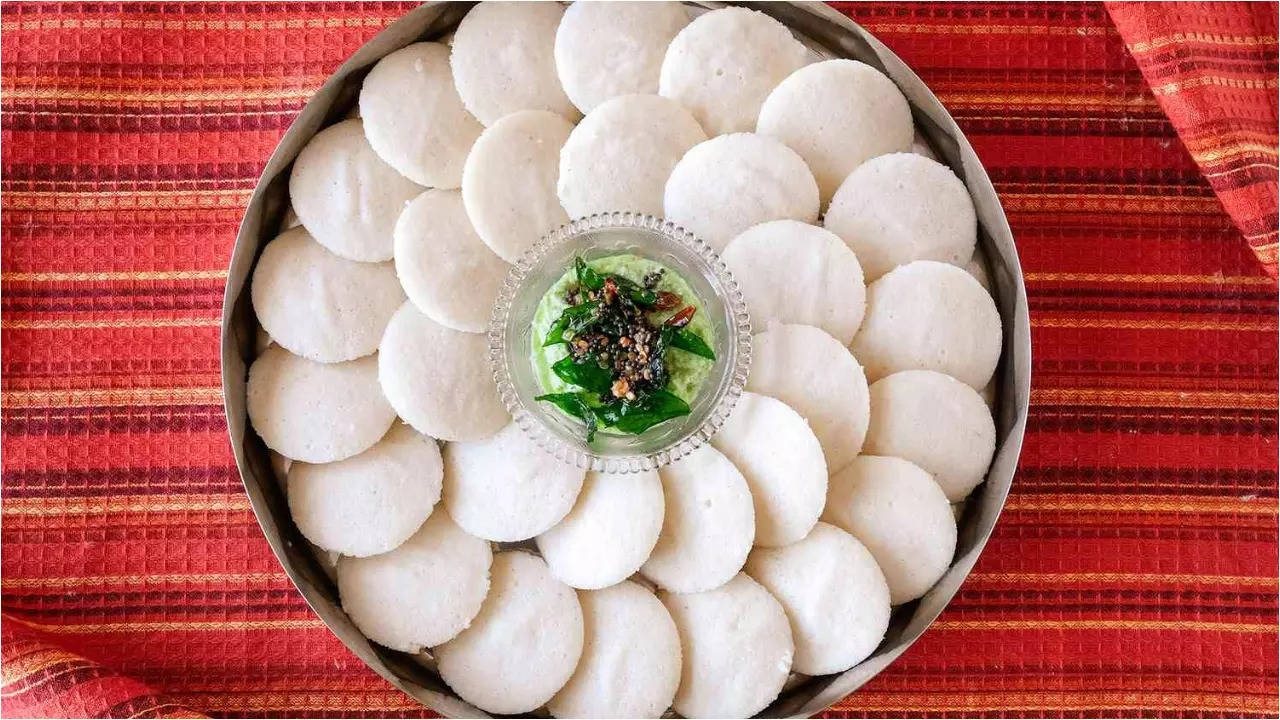 kobbari idli