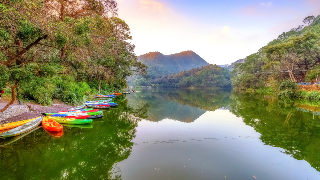 Sattal Lake