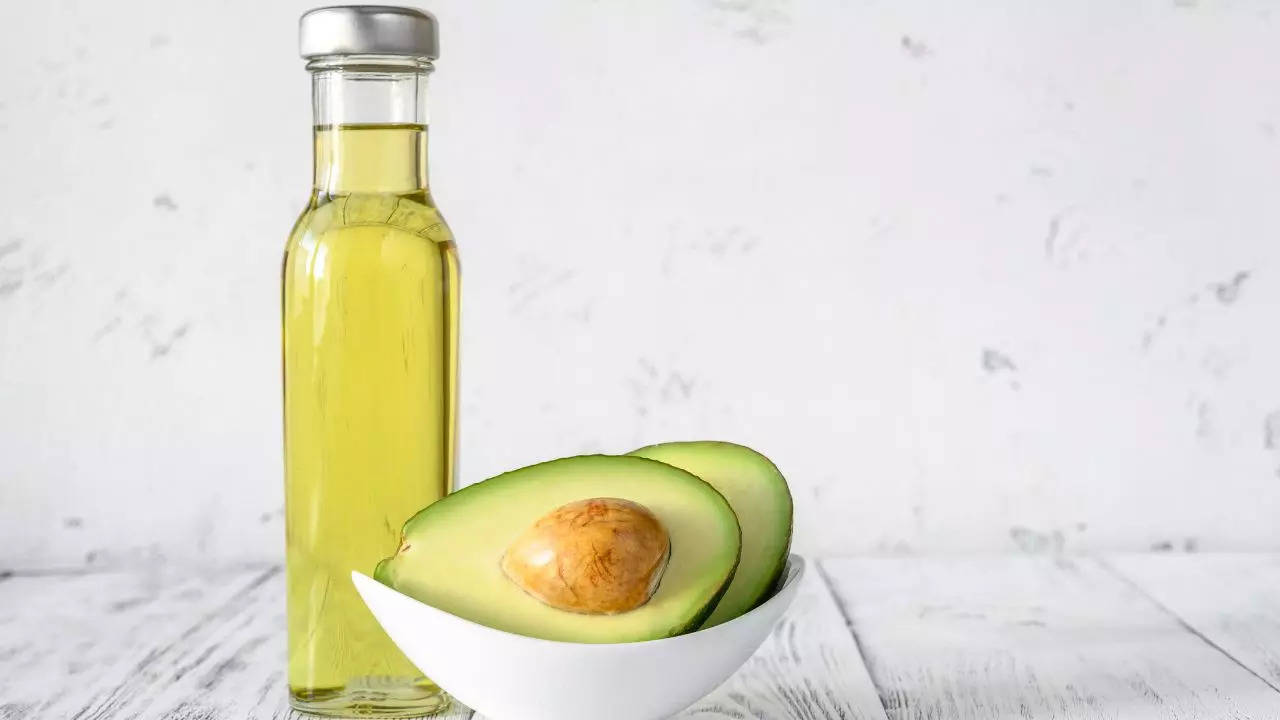 Avocado Vs. Olive Oil: Differences Between Avocado and Olive Oil