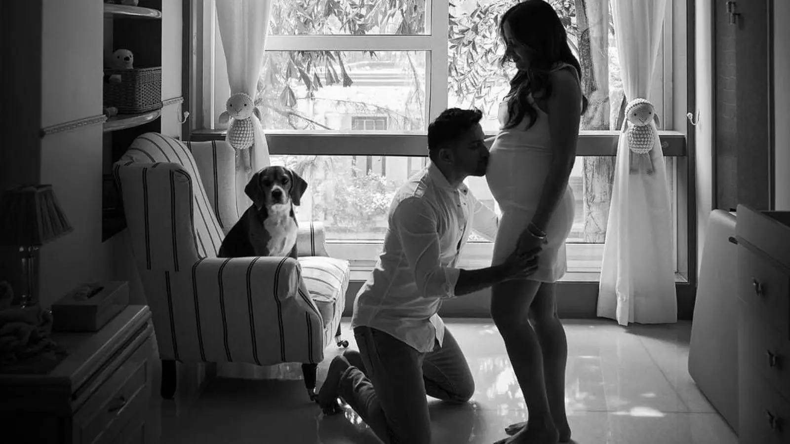 Pregnancy announcement