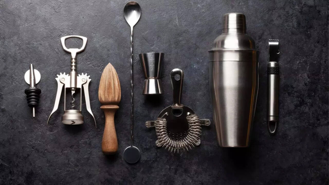 Home Bar Hacks: Tips To Build A Setup On Any Budget | Tips & Tricks ...