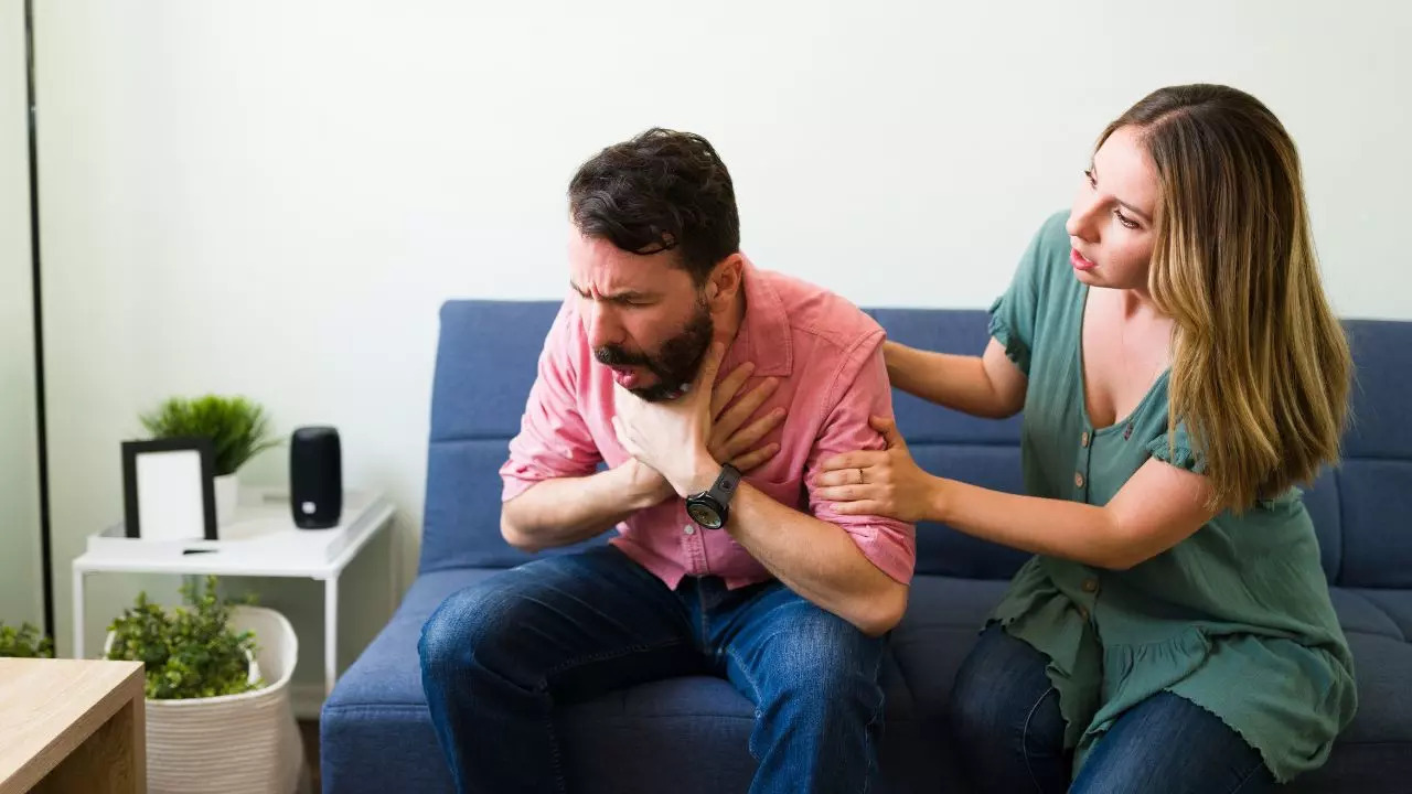 High cholesterol symptoms painful sign in your arm which can help you