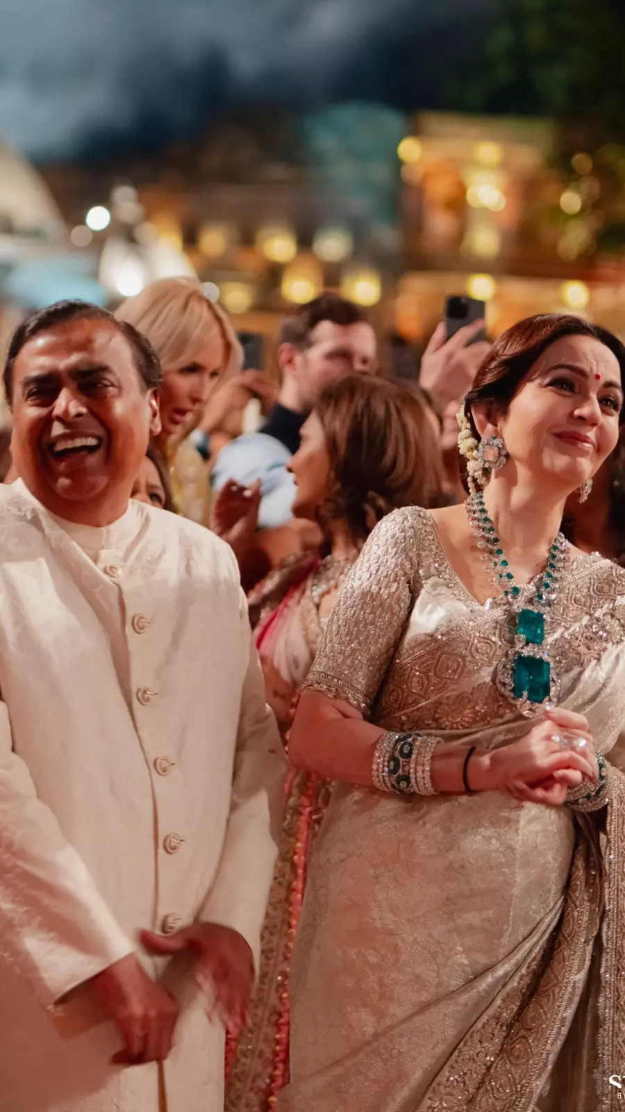 Nita Ambani Mukesh Ambani