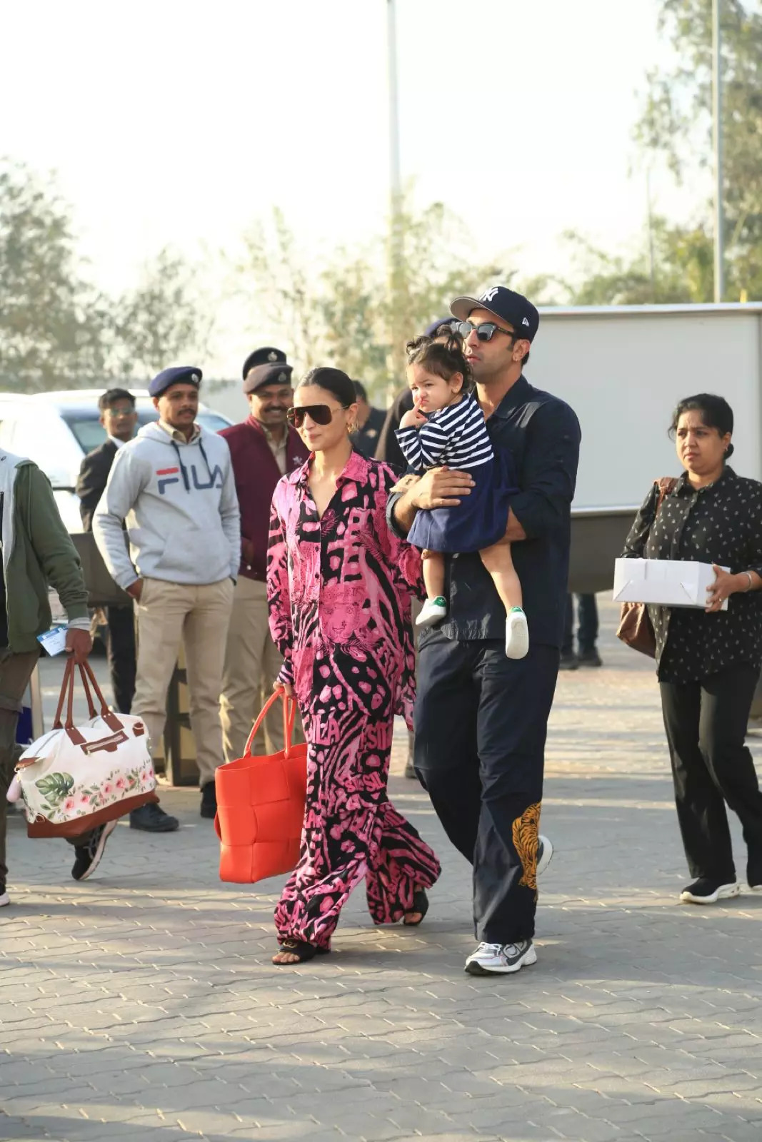 Alia Bhatt Ranbir Kapoor And Raha