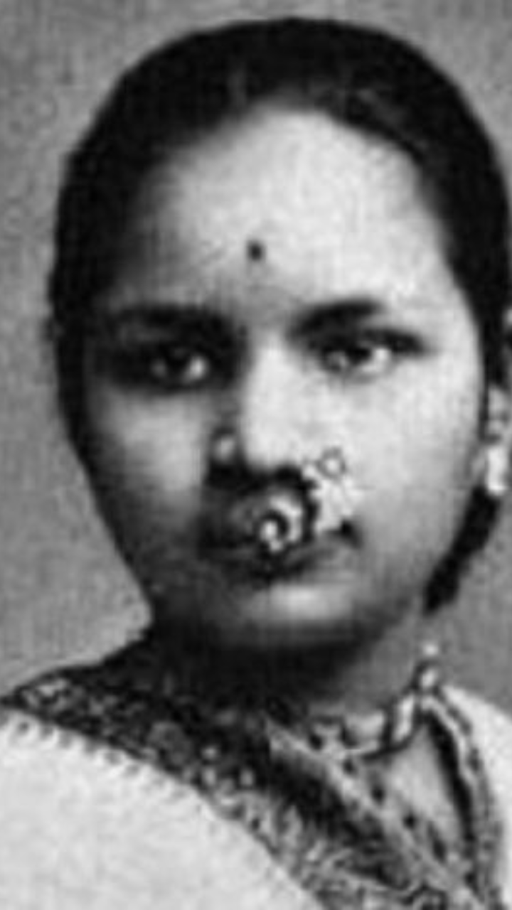 Anandibai Joshi Pioneer of Western Medicine