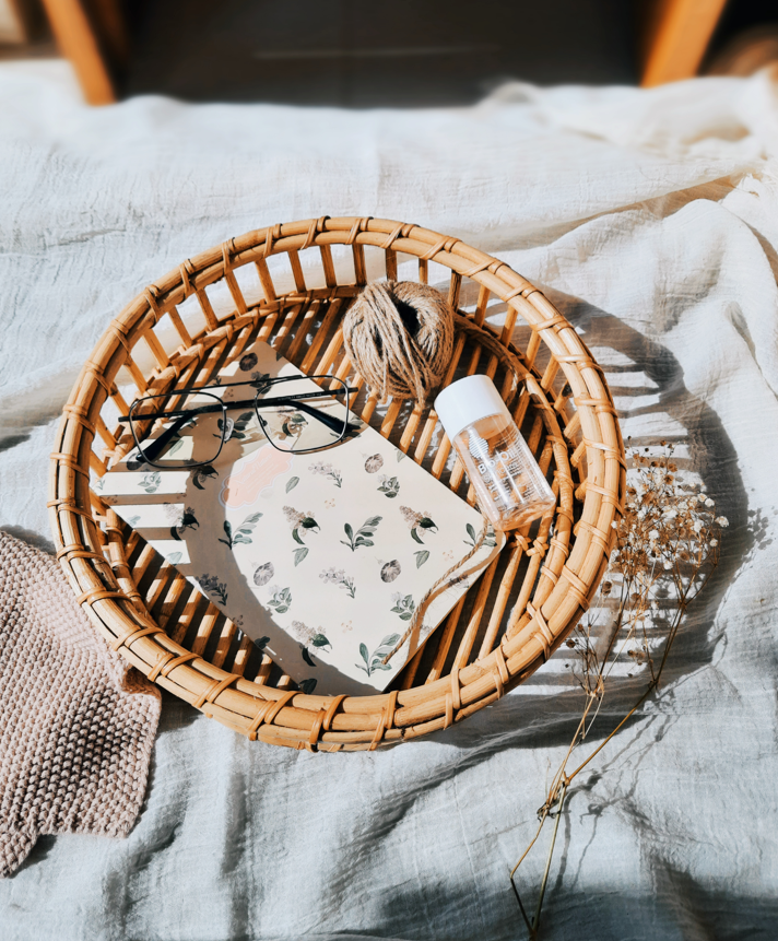 You can use cane trays or colourful plates to decorate your table Credit The Green Collective