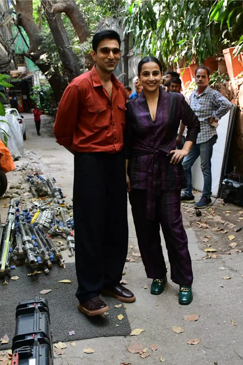 Pratik Gandhi and Vidya Balan 