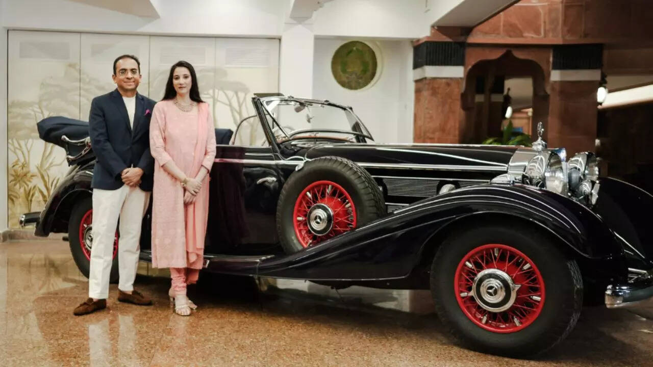 Brijesh Chinai amp Chamundeshwari Bhogilal Chinai with the 1937 Mercedes Benz 540K Cabriolet B