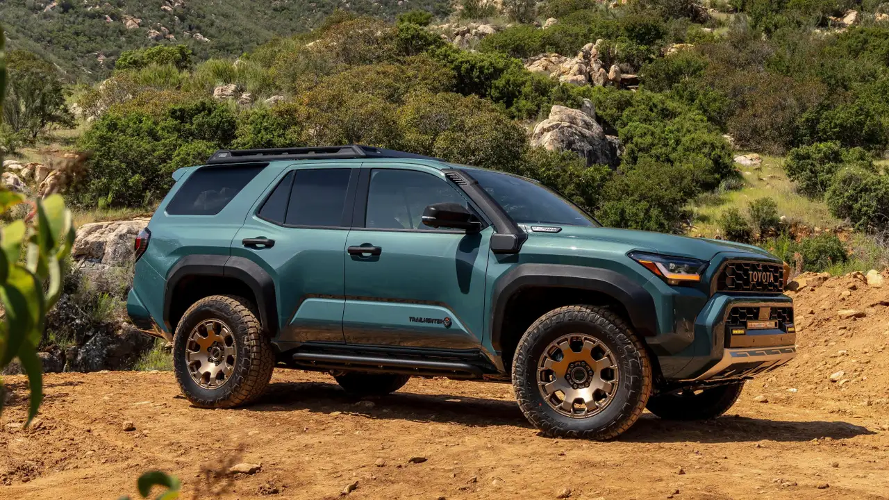 2025 Toyota 4runner 2025 Toyota 4Runner Makes Debut As Land Cruiser Rivaling Bullfighter Car