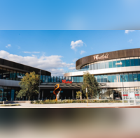 Westfield Carousel Stabbing Perth Shopping Center On Lockdown After Knife Attack