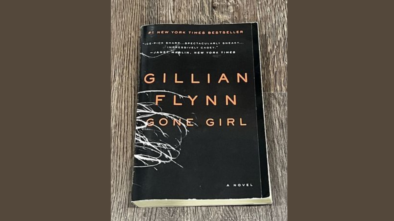 Gone Girl by Gillian Flynn