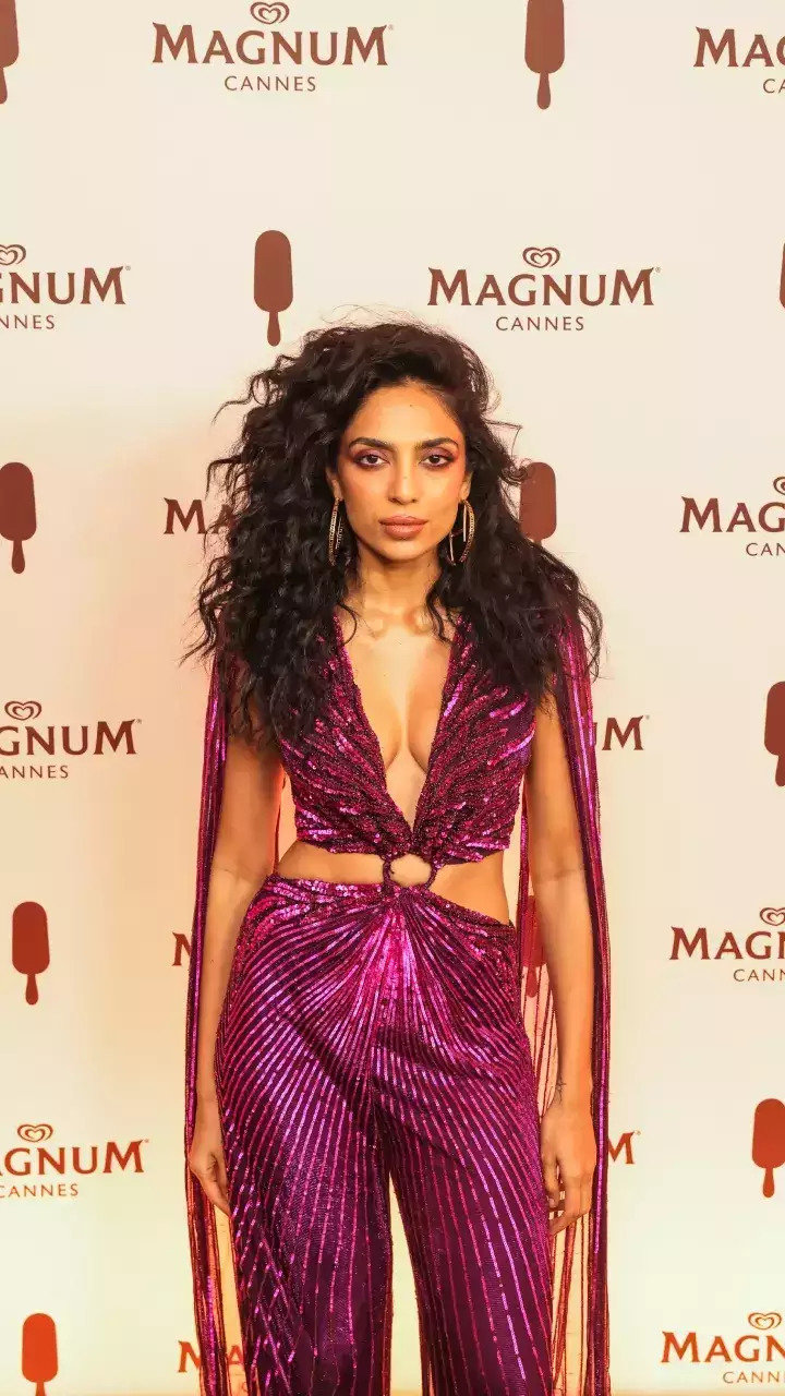 Sobhita Dhulipala 